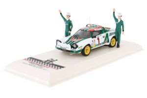 IXOSPRM001-77 - Voiture avec figurine du rallye de Monte Carlo 1977 N°1 -LANCIA Stratos HF