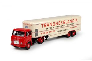TEK70130 - Camion SCANIA LB76 4x1 avec remorque fourgon aux couleurs du transporteur TRANSNEERLANDIA