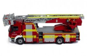 Camion de pompier - MERCEDES ATEGO DLK 23/12 GARMITSCH