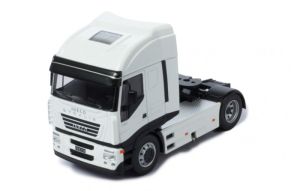 Camion solo de 2012 couleur blanc – IVECO Stralis 4x2
