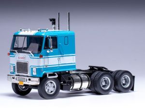IXOTR213.22 - Camion solo de 1970 couleur bleu et blanc - GMC Astro 95 6x4