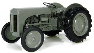 UH2690 - Tracteur FERGUSON TEA 20