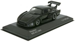 Voiture sportive PORCHE 935 K3 de 1980 couleur noire