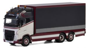 WSI01-2578 - Camion 6x2 porteur baché VOLVO FH4 Globetrotter XL aux couleurs du transporteur Bosio
