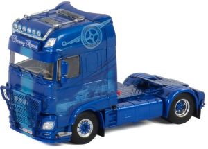 Camion solo 4x2 DAF XF SSC 4x2 aux couleurs de l'entreprise Danny Apers