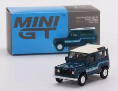 MGT00353-R - Voiture de couleur bleu - LAND ROVER Defender 90 county wagon RHD