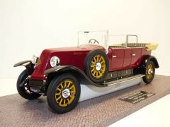 PANTHEON009 - Voiture de 1924 limité à 200 pièces - RENAULT 40CV Torpedo SALMANAZAR