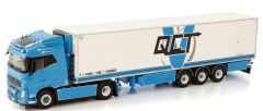 WSI01-3666 - Camion avec remorque frigorifique aux couleurs QC TRANSPORT – VOLVO FH4 GL. 4X2