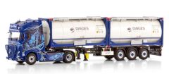 WSI01-4424 - Camion avec porte container et 2 containers 20ft du transporteur INGO DINGES - VOLVO FH5 GL. XL 4x2