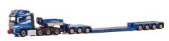 WSI01-2619 - Camion avec porte engins P.ADAMS -VOLVO FH4 Globetrotter XL 8x4