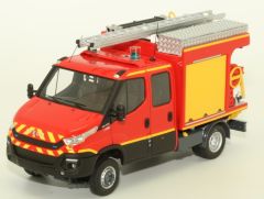 ALERTE0091 - Véhicule de pompier IVECO Daily de 2014 version double cabine Magirus Camiva CCIRL modèle en résine