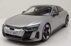 BUR11050ARGENT - Voiture coupé de 2022 couleur grise - AUDI RS e-tron GT