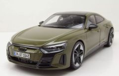 BUR11050VERT - Voiture coupé de 2022 couleur verte - AUDI RS e-tron GT