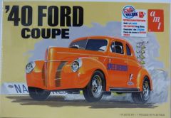 AMT1141M/12 - Maquette à assembler et à peindre - FORD Coupé V8 de 1940