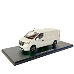 ELI117656 - Véhicule de couleur blanc – RENAULT trafic