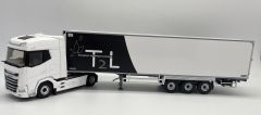 ELI118193 - Camion avec remorque frigorifique des Transports T2L