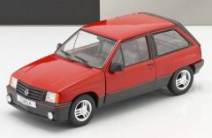 WBXWB124094 - Voiture de 1985 couleur rouge – OPEL corsa A SR