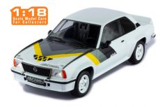 IXO18CMC126.22 - Voiture de 1982 couleur blanche - OPEL Ascona B 400