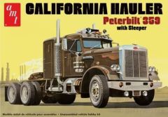 AMT1327/06 - Maquette à assembler et à peindre - PETERBILT 359 California Hauler 6x4  avec couchette