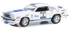 GREEN13340-B - Voiture sous blister de la série THE STAMPEDE - FORD Mustang II Cobra II #2 1976