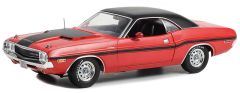 GREEN13667 - Voiture de 1970 couleur rouge avec bandes noir - DODGE Challenger R/T 440 six-pack de M.Norm