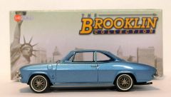 BROK139 - Voiture de 1967 couleur bleu - CHEVROLET Corvair Monza ONZA