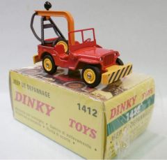 DIN1412 - Véhicule de dépannage - Edition Atlas - JEEP de couleur rouge