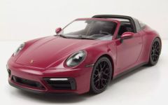 MNC155061066 - Voiture de 2021 couleur rouge - PORSCHE 911 Targa 4 GTS