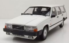 MNC155171772 - Voiture break de 1986 couleur blanche - VOLVO 740 GL