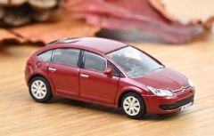 NOREV155496 - Voiture de 2004 Rouge - CITROEN C4 Berline