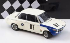 MNC155692787 - Voiture du GP de Brno 1969 pilotée par Hubert HAHNE - BMW 2002 TI #87