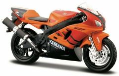 Moto de couleur orange et rouge – YAMAHA YZF-R7