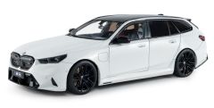 SOL1814802 - Voiture de 2025 couleur blanche - BMW M5 Touring