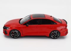 MOD18551 - Voiture de 2022 couleur rouge – AUDI RS3