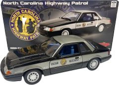 GMP-18976 - Véhicule policier - NORTH CAROLINA HIGHWAY PATROL - FORD mustang 5.0 SSP