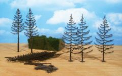 HEK1970 - Décor pour diorama - 10 Epicea avec flocage de 18 à 22cm
