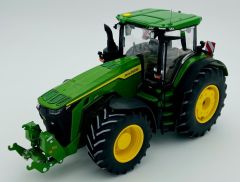 CW0150 - JOHN DEERE 8R410 précision avec masse roues arrières