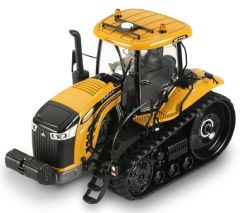 USK10614 - Tracteur CHALLENGER MT 775E