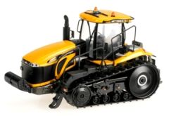 USK10622 - Tracteur CHALLENGER MT865C