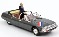 NOREV158705 - Voiture présidentielle de 1981 avec figurine de François Mitterrand – CITROEN SM