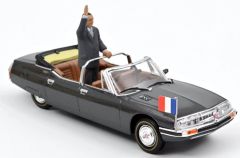 NOREV158706 - Voiture présidentielle de 1995 avec figurine de Jacques CHIRAC – CITROEN SM