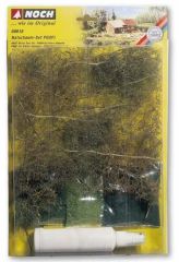 NOC60818 - Ensemble d'arbres avec flocage et spray