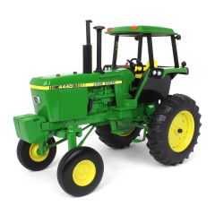 Tracteur JOHN DEERE 4440 Hi-Crop