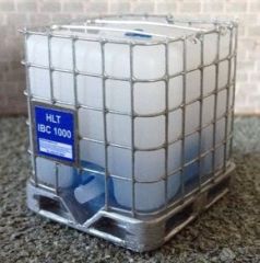 FB065 - Cuve IBC 1000L en miniature de dimensions : 4x4x3.5 cm