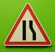 MCD-014 - Panneau en kit chaussée rétrècie par la droite - poteau non fourni