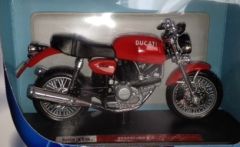 MST18-DUCRO - Moto de couleur rouge – DUCATI GT 1000