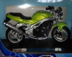 MST18-TRIGR - Moto de couleur verte – TRIUMPH Speed Triple