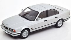 MOD18158 - Voiture berline de 1992 couleur grise – BMW 5er  E34