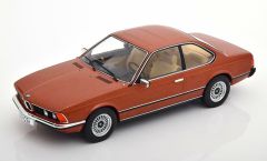 MOD18165 - Voiture de 1976 couleur marron métallisé - BMW 633  (E24)