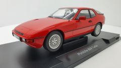 MOD18195 - Voiture de 1979 rouge – PORSQHCE 924 turbo